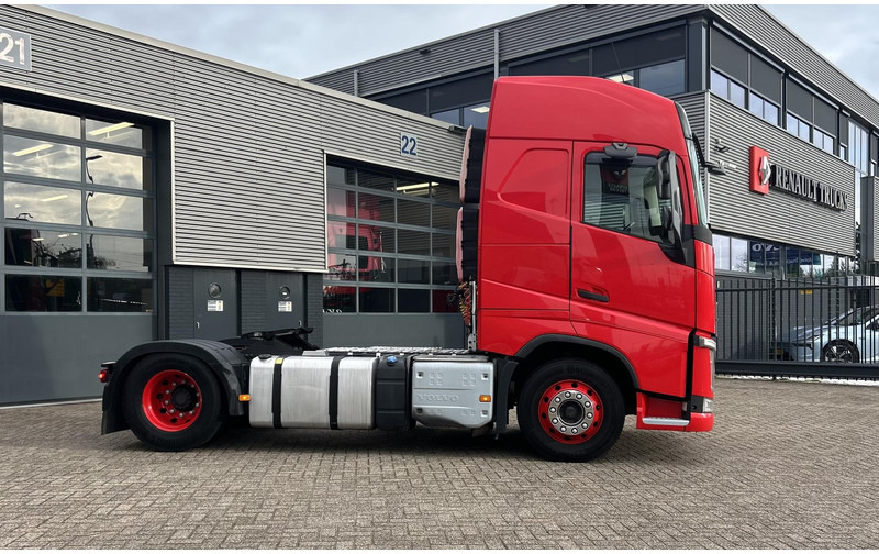 Volvo FH - Sadulveok: pilt 2 Volvo FH - Sadulveok: pilt 2