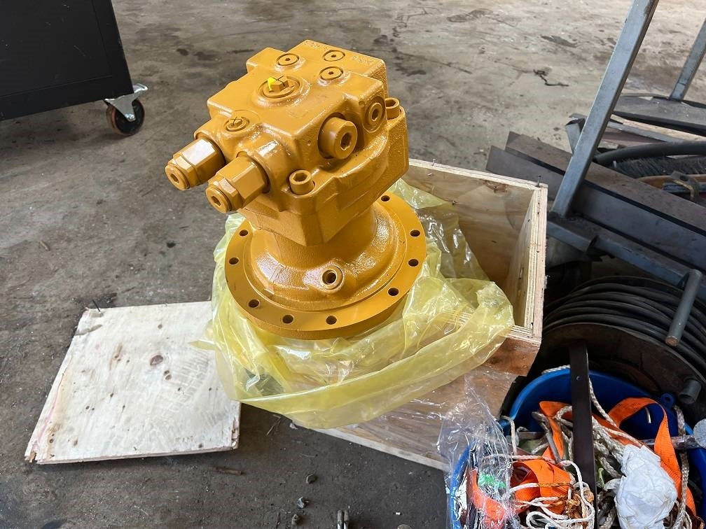 CAT 315cl swing pump (unused) - Hüdraulika - Ehitusmasinad: pilt 1 CAT 315cl swing pump (unused) - Hüdraulika - Ehitusmasinad: pilt 1