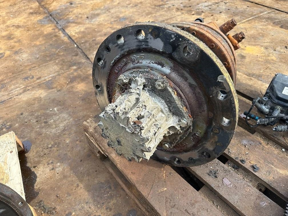 CAT 323 swing motor 515-6105 378-9516 - Hüdraulika - Ehitusmasinad: pilt 2 CAT 323 swing motor 515-6105 378-9516 - Hüdraulika - Ehitusmasinad: pilt 2