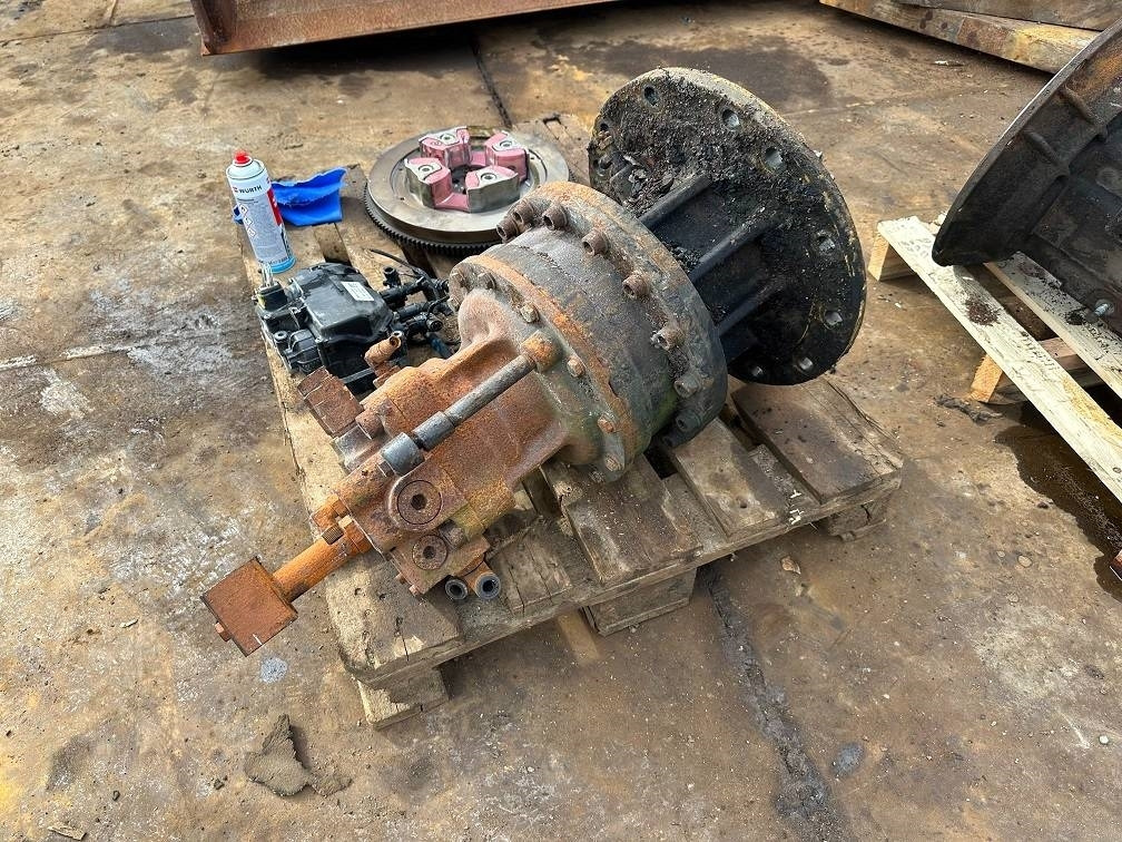 CAT 323 swing motor 515-6105 378-9516 - Hüdraulika - Ehitusmasinad: pilt 4 CAT 323 swing motor 515-6105 378-9516 - Hüdraulika - Ehitusmasinad: pilt 4