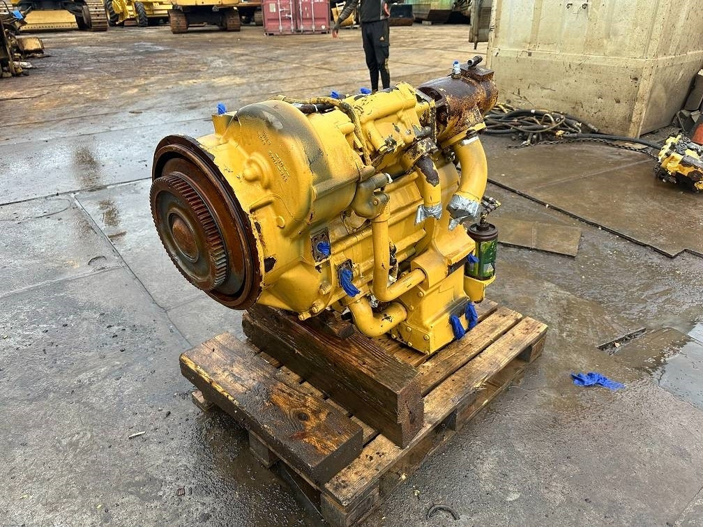 CAT 950 G II hydrolic pump / gearbox - Käigukast - Ehitusmasinad: pilt 1 CAT 950 G II hydrolic pump / gearbox - Käigukast - Ehitusmasinad: pilt 1