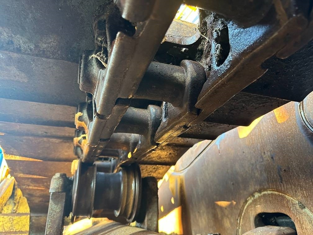 Buldooser CAT D7E: pilt 13