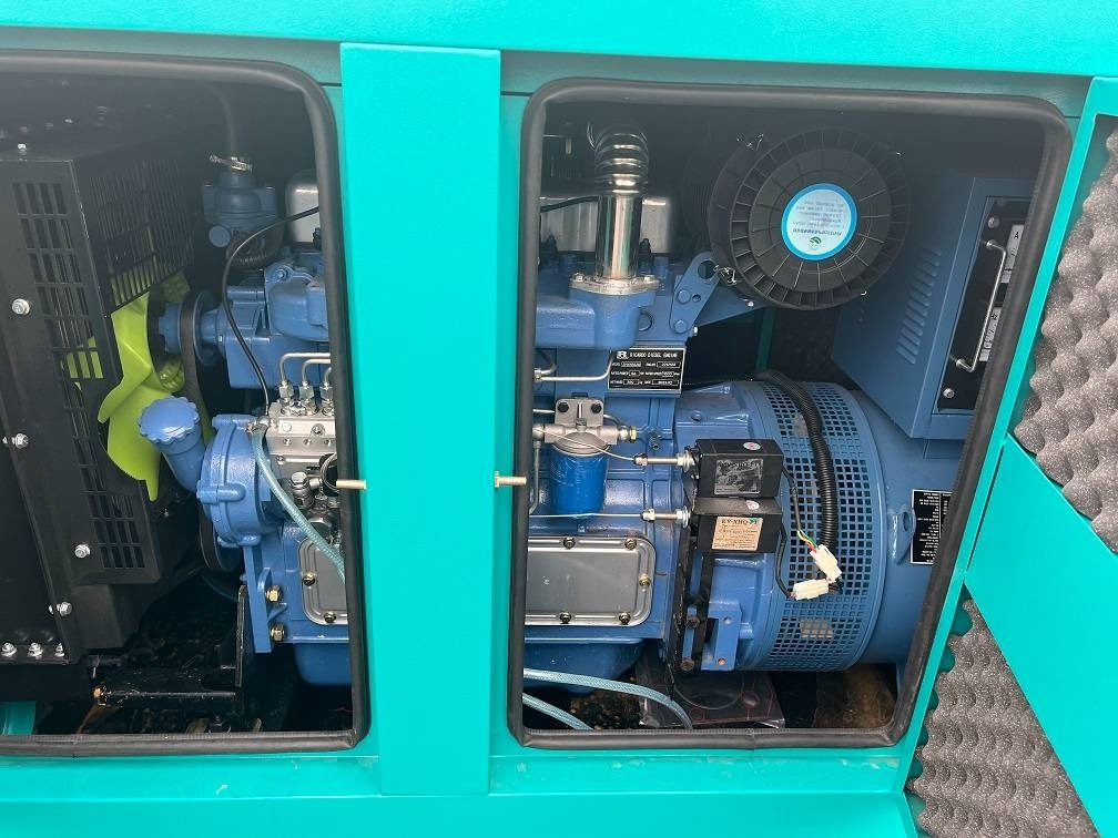 Generaatorikomplekt Ricardo 50KVA 40KW SILENT GENERATOR 3 PHASE 50HZ 400V NEW: pilt 7