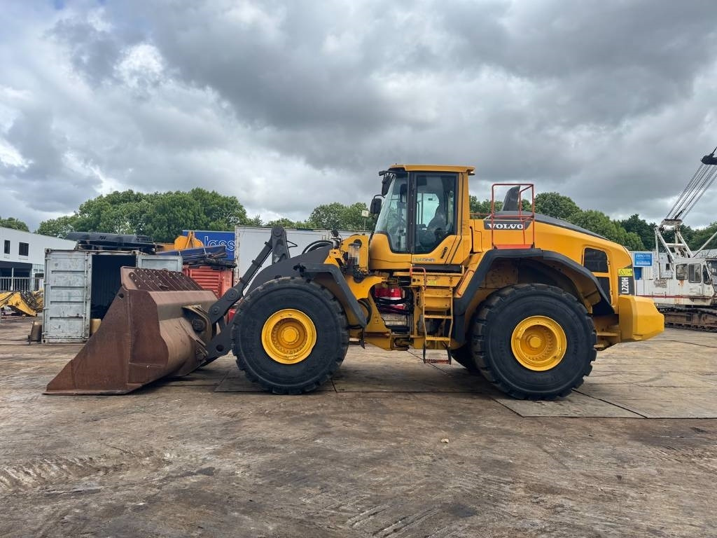 Volvo L 220 H - Rataslaadur: pilt 2 Volvo L 220 H - Rataslaadur: pilt 2