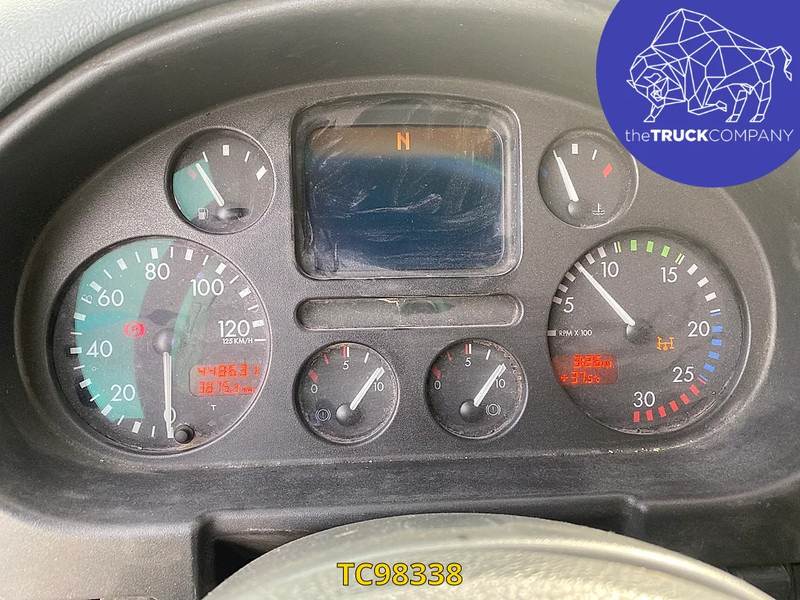 DAF CF 85 340 - Konteinerveduk/ Tõstukiga veoauto: pilt 3 DAF CF 85 340 - Konteinerveduk/ Tõstukiga veoauto: pilt 3