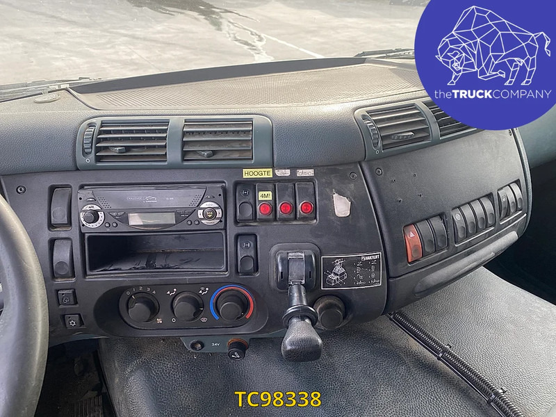 DAF CF 85 340 - Konteinerveduk/ Tõstukiga veoauto: pilt 2 DAF CF 85 340 - Konteinerveduk/ Tõstukiga veoauto: pilt 2