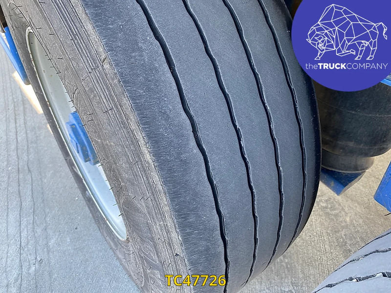 ETA  - Tsistern poolhaagis: pilt 2 ETA  - Tsistern poolhaagis: pilt 2