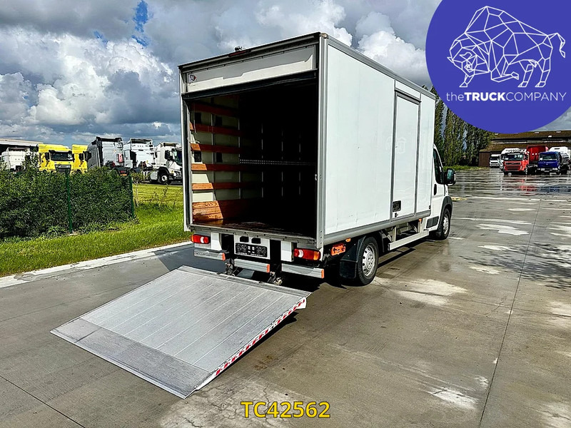 Fiat Ducato meubelbak + lift 3.0D automaat - Tarbesõiduk furgoon: pilt 3 Fiat Ducato meubelbak + lift 3.0D automaat - Tarbesõiduk furgoon: pilt 3
