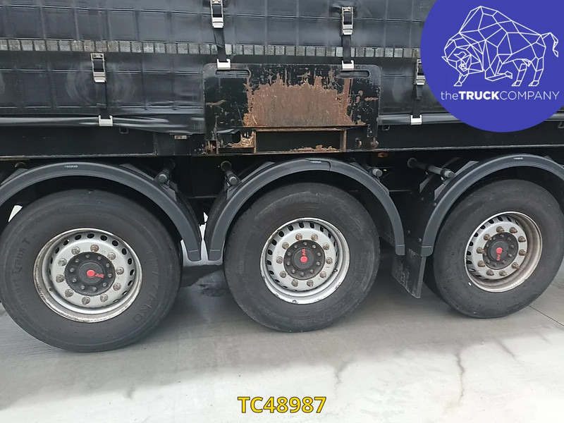 Hoet Trailers - Tentpoolhaagis: pilt 4 Hoet Trailers - Tentpoolhaagis: pilt 4