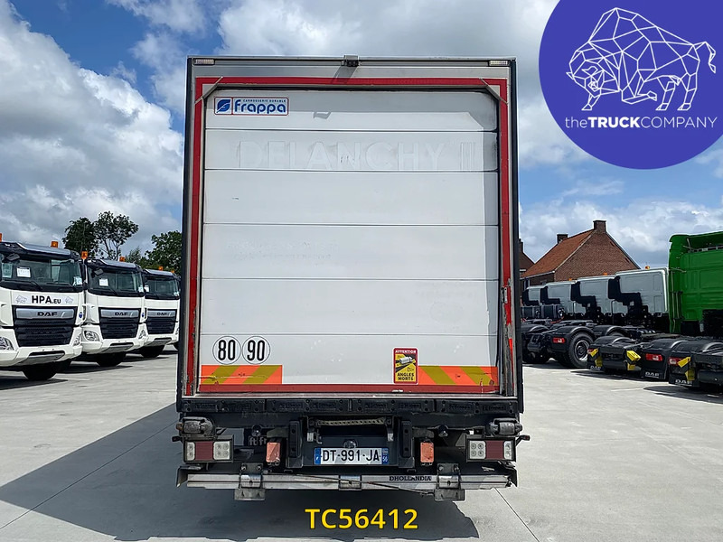 Renault D 240 - Külmutiga veoauto: pilt 1 Renault D 240 - Külmutiga veoauto: pilt 1