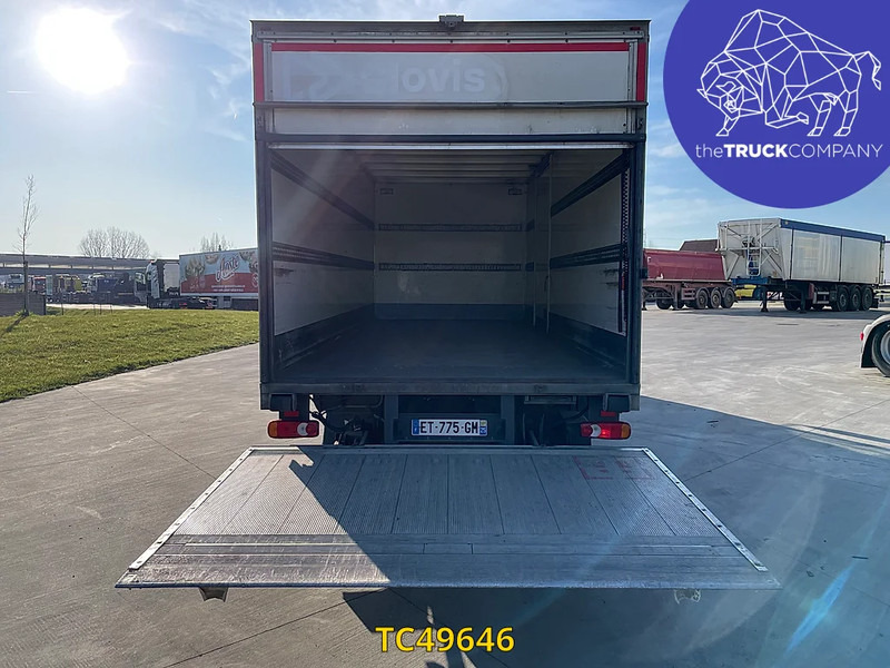 Renault D 240 - Kasti veoauto: pilt 5 Renault D 240 - Kasti veoauto: pilt 5