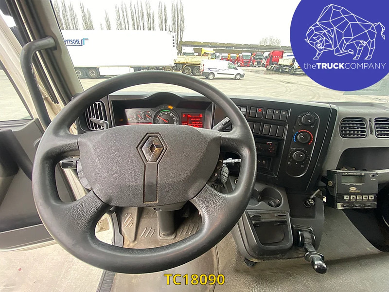 Renault D 240 - Külmutiga veoauto: pilt 3 Renault D 240 - Külmutiga veoauto: pilt 3