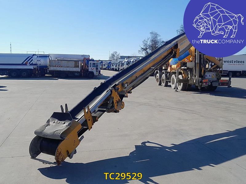Renault Kerax 420 - Autobetoonisegisti: pilt 2 Renault Kerax 420 - Autobetoonisegisti: pilt 2