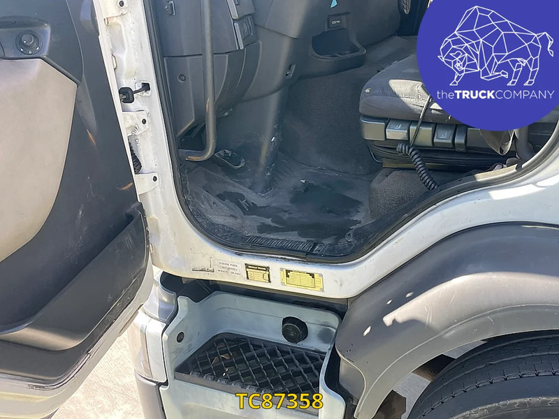 Renault Premium 320 - Konteinerveduk/ Tõstukiga veoauto: pilt 4 Renault Premium 320 - Konteinerveduk/ Tõstukiga veoauto: pilt 4