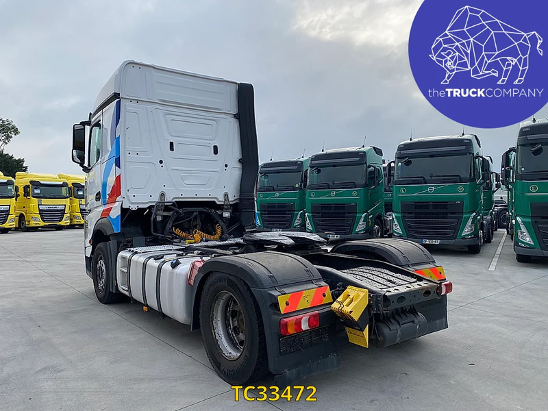 Mercedes-Benz Actros 1945 - Sadulveok: pilt 3 Mercedes-Benz Actros 1945 - Sadulveok: pilt 3