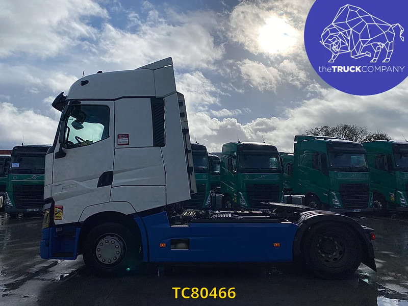 Renault T 480 - Sadulveok: pilt 2 Renault T 480 - Sadulveok: pilt 2