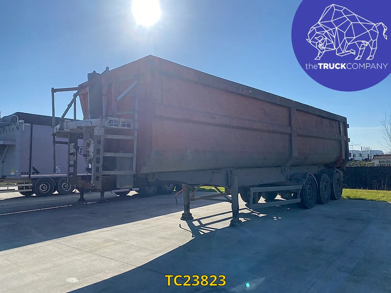Schmitz Cargobull SKI24 - Kallur-poolhaagis: pilt 1 Schmitz Cargobull SKI24 - Kallur-poolhaagis: pilt 1