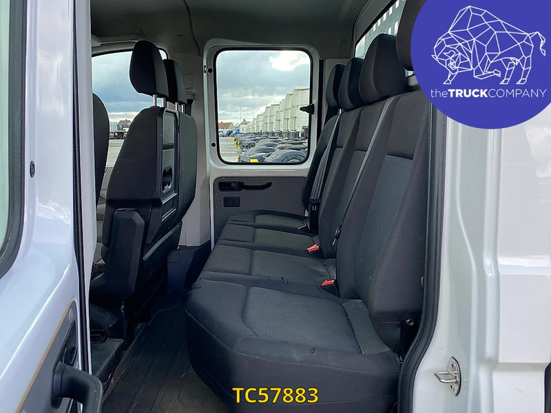 Volkswagen Crafter 2.0 TDI OPEN LAADBAK DUBBELE CABINE - Madelauto: pilt 2 Volkswagen Crafter 2.0 TDI OPEN LAADBAK DUBBELE CABINE - Madelauto: pilt 2