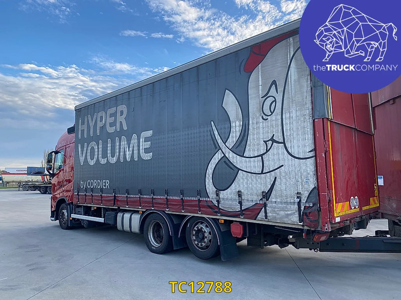 Volvo FH 500 - Tent veoauto: pilt 2 Volvo FH 500 - Tent veoauto: pilt 2