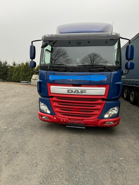 DAF CF 370 Tiefkühler NUR 426000 km - Külmutiga veoauto: pilt 3 DAF CF 370 Tiefkühler NUR 426000 km - Külmutiga veoauto: pilt 3
