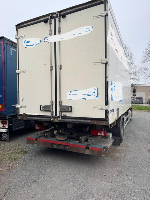 DAF CF 370 Tiefkühler NUR 426000 km - Külmutiga veoauto: pilt 4 DAF CF 370 Tiefkühler NUR 426000 km - Külmutiga veoauto: pilt 4