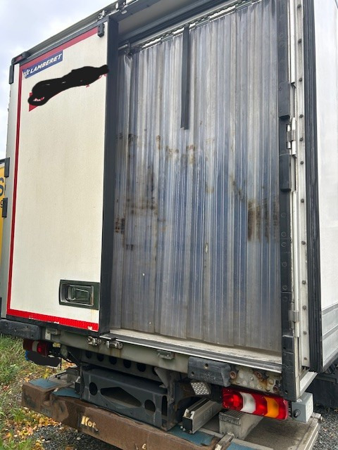 MERCEDES-BENZ 1524 - Külmutiga veoauto: pilt 5 MERCEDES-BENZ 1524 - Külmutiga veoauto: pilt 5