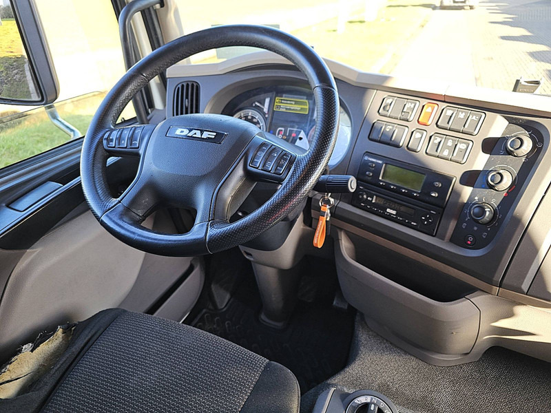 Interior photo 1: Külmutiga veoauto DAF LF 260 16T FRC/ATP THERMOK.