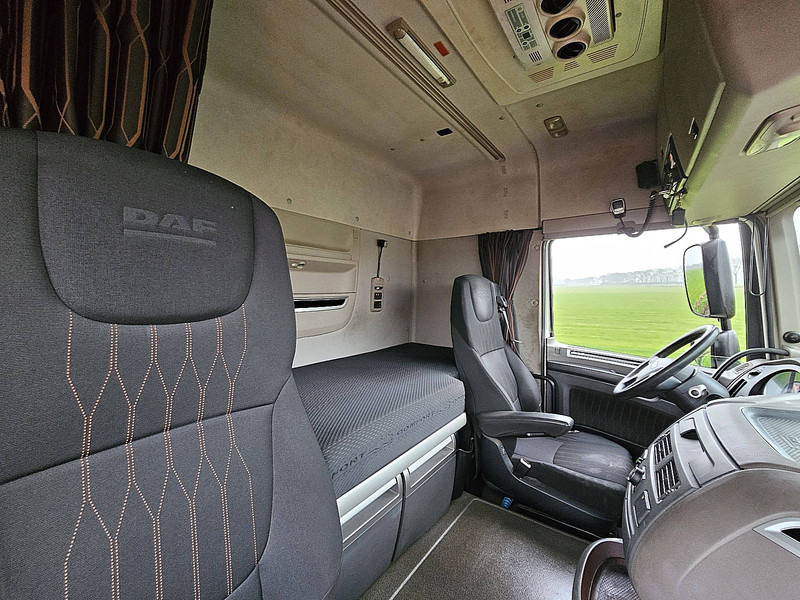 Tent veoauto DAF XF 450 FAN 6X2 STEERAXLE: pilt 16