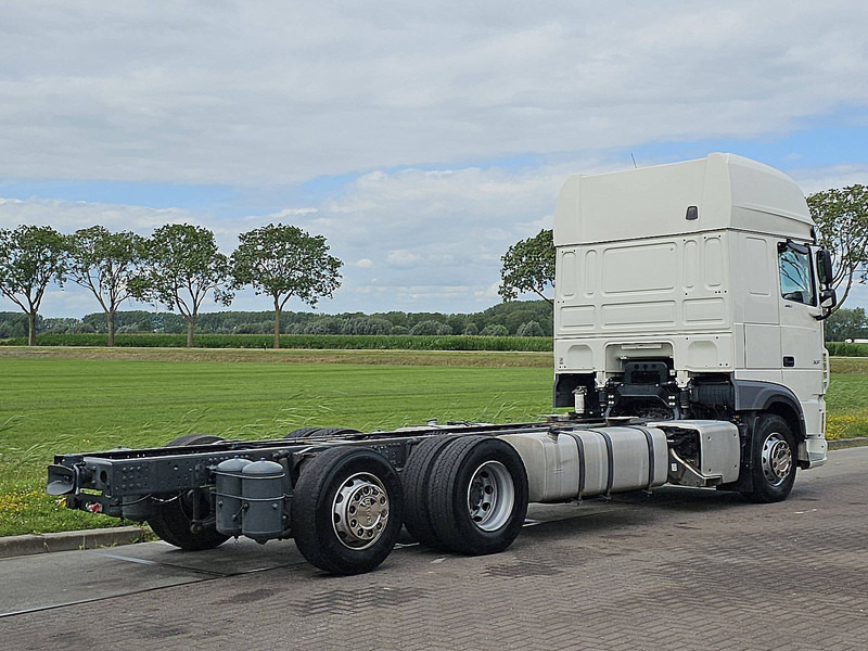 DAF XF 480 SSC 6X2 FAR INTARDER - Kabiinišassiiga veoauto: pilt 3 DAF XF 480 SSC 6X2 FAR INTARDER - Kabiinišassiiga veoauto: pilt 3