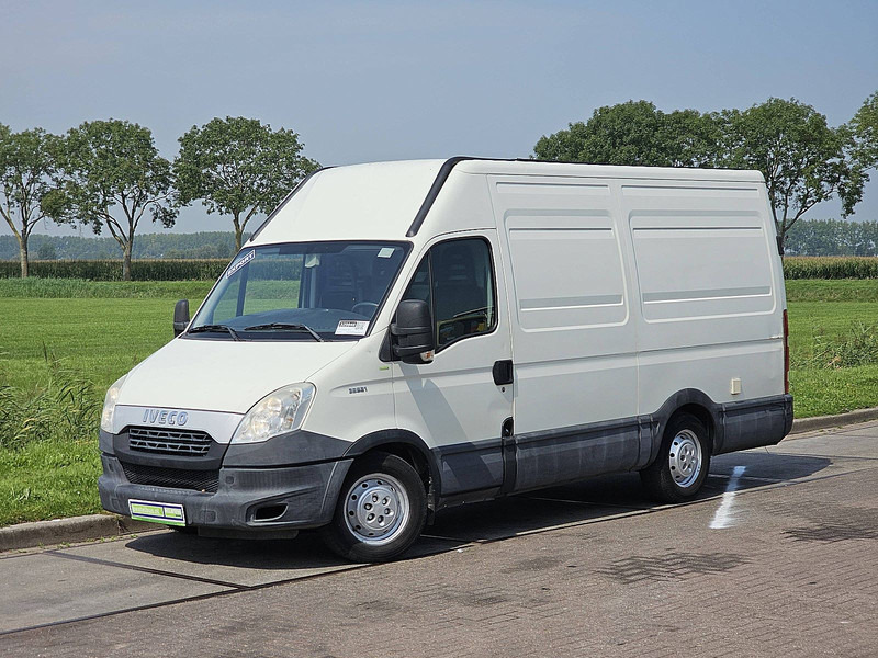 Iveco Daily 35S21 L2H2 Airco 3.0L 204p - Kaubik: pilt 2 Iveco Daily 35S21 L2H2 Airco 3.0L 204p - Kaubik: pilt 2