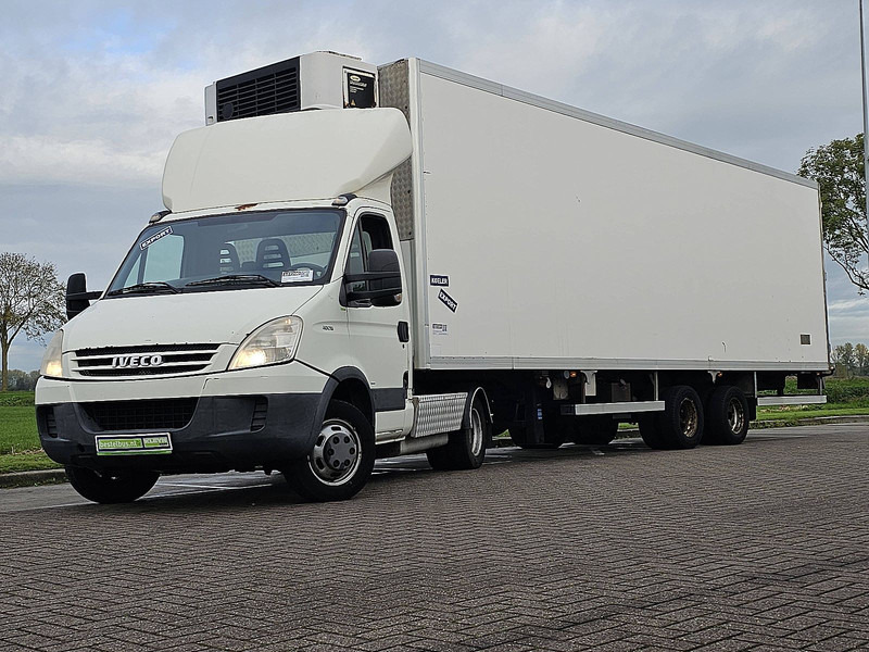Iveco Daily 40C18 - Tarbesõiduk külmik: pilt 1 Iveco Daily 40C18 - Tarbesõiduk külmik: pilt 1