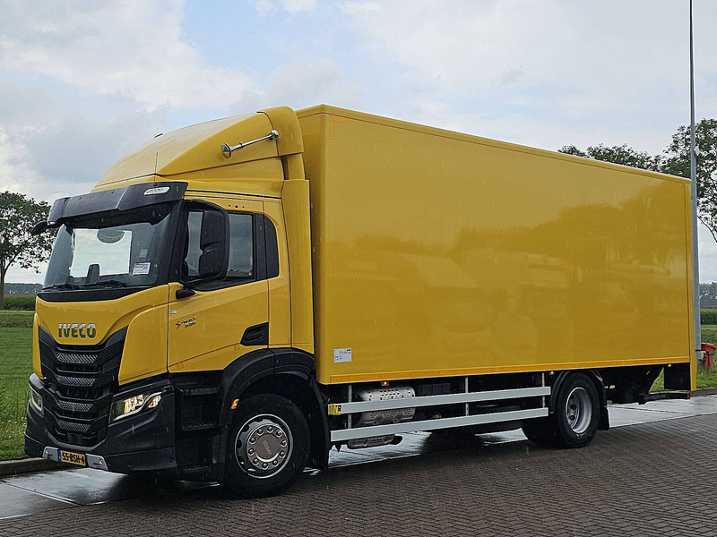 Iveco S-WAY AD190S33 2T TAILLIFT AIRCO - Kasti veoauto: pilt 2 Iveco S-WAY AD190S33 2T TAILLIFT AIRCO - Kasti veoauto: pilt 2