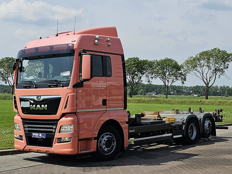 MAN 26.470 TGX 320tkm - Konteinerveduk/ Tõstukiga veoauto: pilt 2 MAN 26.470 TGX 320tkm - Konteinerveduk/ Tõstukiga veoauto: pilt 2