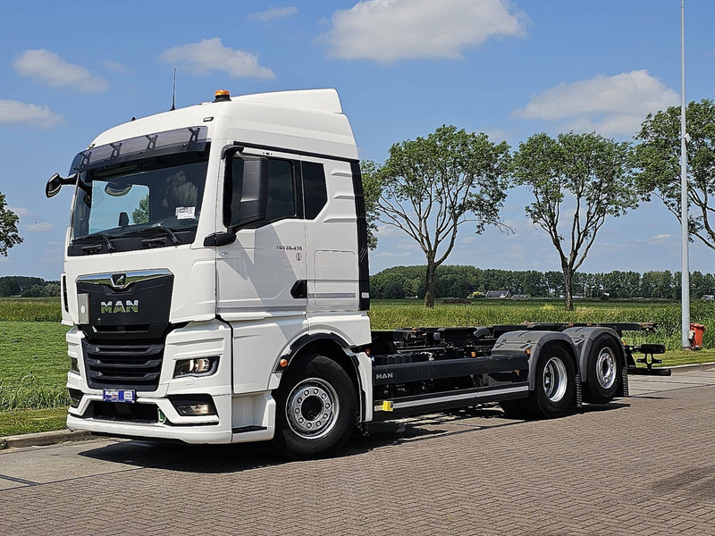 MAN 26.470 TGX TG3 6X2-4 STEERAXLE - Konteinerveduk/ Tõstukiga veoauto: pilt 2 MAN 26.470 TGX TG3 6X2-4 STEERAXLE - Konteinerveduk/ Tõstukiga veoauto: pilt 2