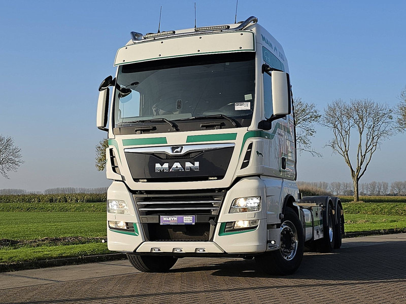 MAN 26.500 TGX XXL 6X2-4 LL WB420 - Kabiinišassiiga veoauto: pilt 1 MAN 26.500 TGX XXL 6X2-4 LL WB420 - Kabiinišassiiga veoauto: pilt 1