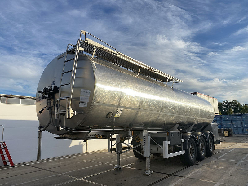 Magyar S38DD3 FOODSTUFF MILK - Tsistern poolhaagis: pilt 1 Magyar S38DD3 FOODSTUFF MILK - Tsistern poolhaagis: pilt 1