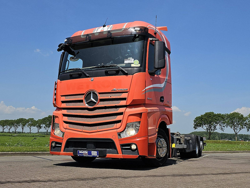 Mercedes-Benz ACTROS 2545 LS - Konteinerveduk/ Tõstukiga veoauto: pilt 1 Mercedes-Benz ACTROS 2545 LS - Konteinerveduk/ Tõstukiga veoauto: pilt 1