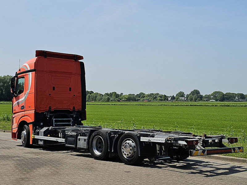 Konteinerveduk/ Tõstukiga veoauto Mercedes-Benz ACTROS 2545 LS: pilt 6