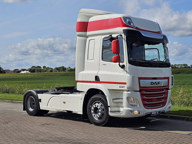 DAF CF 450 SPACECAB SKIRTS - Sadulveok: pilt 5 DAF CF 450 SPACECAB SKIRTS - Sadulveok: pilt 5