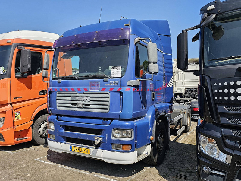 MAN 18.390 TGA - Sadulveok: pilt 2 MAN 18.390 TGA - Sadulveok: pilt 2