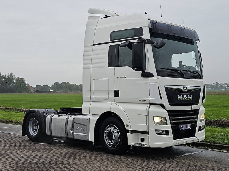 MAN 18.460 TGX XXL BLS 2X TANK - Sadulveok: pilt 5 MAN 18.460 TGX XXL BLS 2X TANK - Sadulveok: pilt 5