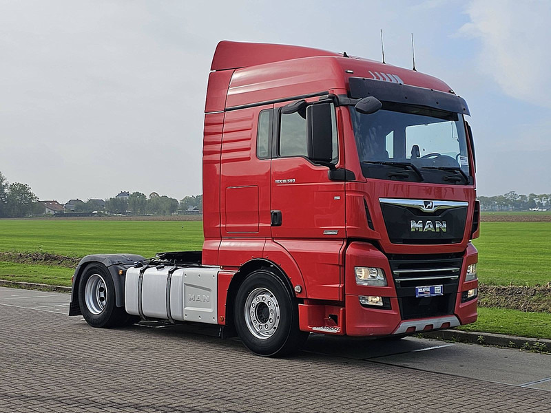 MAN 18.500 TGX XLX 2X TANK - Sadulveok: pilt 5 MAN 18.500 TGX XLX 2X TANK - Sadulveok: pilt 5