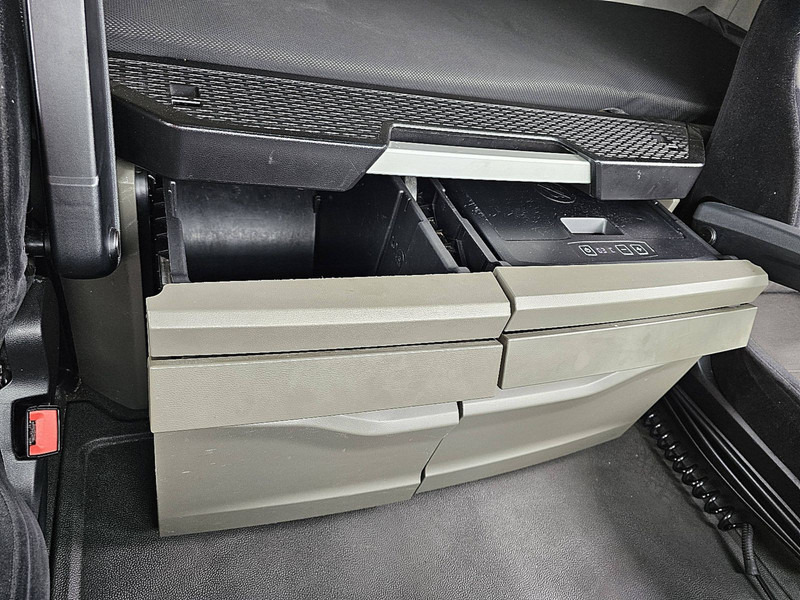 Sadulveok MAN 18.510 TGX GX XXL INTARDER LED: pilt 11 Sadulveok MAN 18.510 TGX GX XXL INTARDER LED: pilt 11