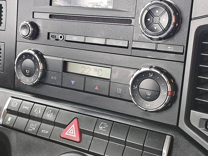 Sadulveok Mercedes-Benz ACTROS 1845 LS: pilt 11
