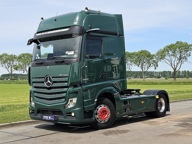 Mercedes-Benz ACTROS 1863 GIGA SOLOSTAR ADR - Sadulveok: pilt 2 Mercedes-Benz ACTROS 1863 GIGA SOLOSTAR ADR - Sadulveok: pilt 2