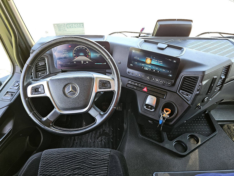 Sadulveok Mercedes-Benz AROCS 1851 4X4 HAD RET. PTO MP5: pilt 8