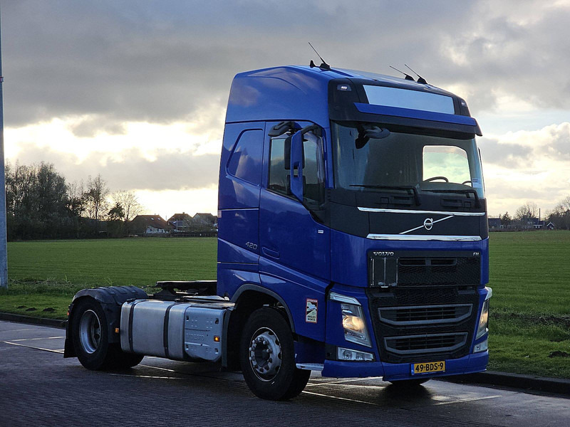 Volvo FH 420 GLOBETROTTER NL-TRUC - Sadulveok: pilt 5 Volvo FH 420 GLOBETROTTER NL-TRUC - Sadulveok: pilt 5