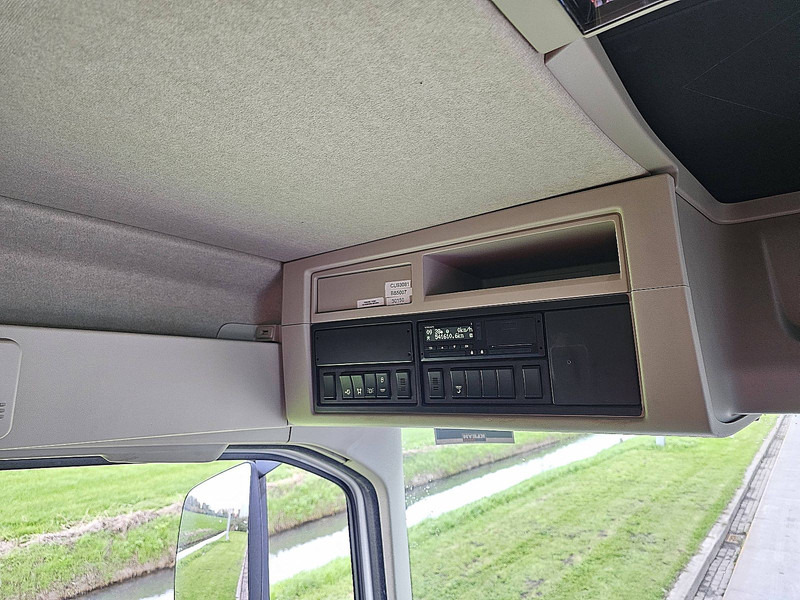 Sadulveok Volvo FH 500 6X2 STEERED PTO+HYDR: pilt 11