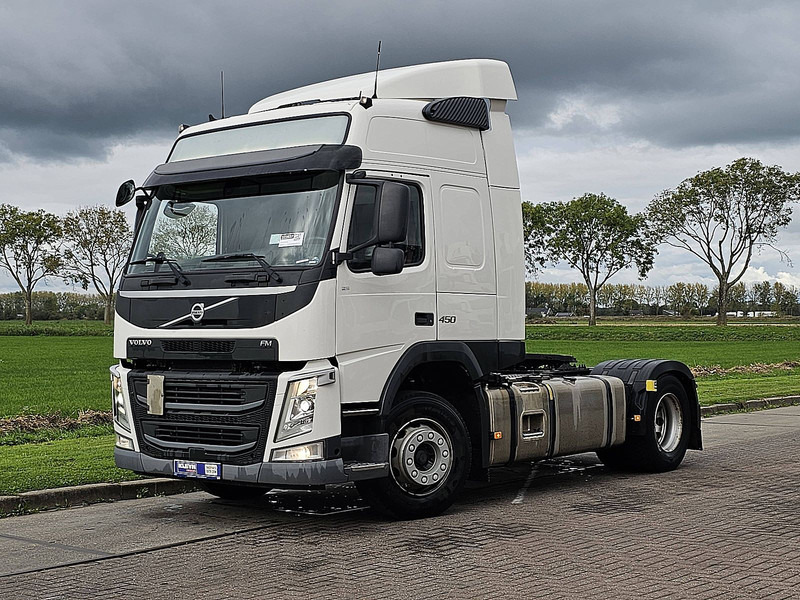 Volvo FM 450 GLOBETROTTER ADR - Sadulveok: pilt 2 Volvo FM 450 GLOBETROTTER ADR - Sadulveok: pilt 2