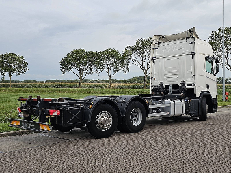Scania R450 6x2*4 - Konteinerveduk/ Tõstukiga veoauto: pilt 3 Scania R450 6x2*4 - Konteinerveduk/ Tõstukiga veoauto: pilt 3